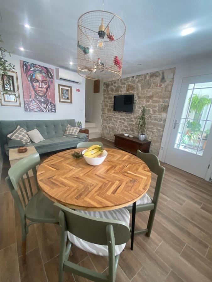 Apartman Oleandar Kaštela エクステリア 写真