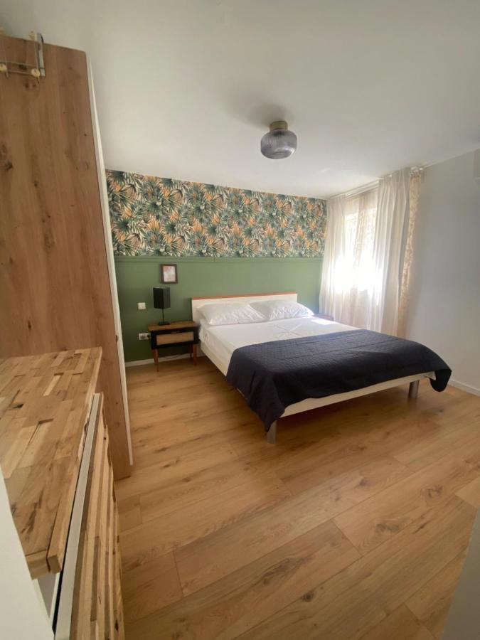 Apartman Oleandar Kaštela エクステリア 写真
